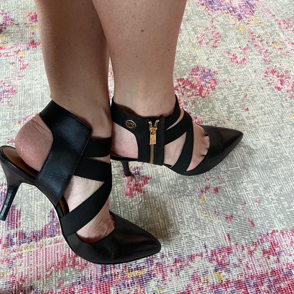 Michael Kors Meadow Mid - Picture 8 of 10